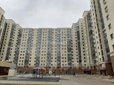 2-комнатная квартира, 65 м², 2/13 этаж, Мангилик Ел 17 за 33 млн 〒 в Астане, Есильский р-н