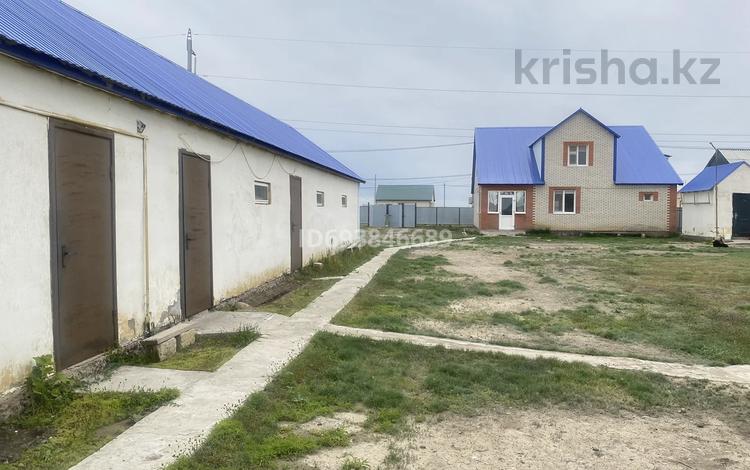 Отдельный дом · 6 комнат · 136.1 м² · 12 сот., К. Тыныбекова 6 — Ресторан Нарын за 30 млн ₸ в Атырау — фото 2