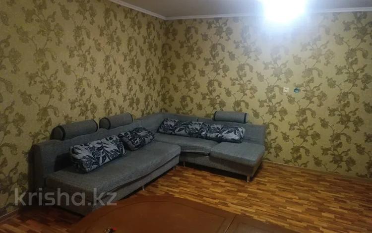 2-бөлмелі пәтер, 50 м², 6/6 қабат ай сайын, Абылай хана 19/1 — Абылай хана-Жансурурова, бағасы: 150 000 〒 в Астане — фото 11