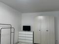 1-комнатная квартира · 43 м² · 2/7 этаж, мкр Акбулак 206/9 за 220 000 ₸ в Алматы, Алатауский р-н — фото 2