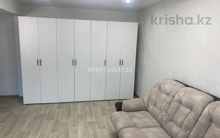 1-бөлмелі пәтер · 31 м² · 5/5 қабат, Казахстан — Зеленный рынок, бағасы: 180 000 ₸ в Усть-Каменогорске — фото 2