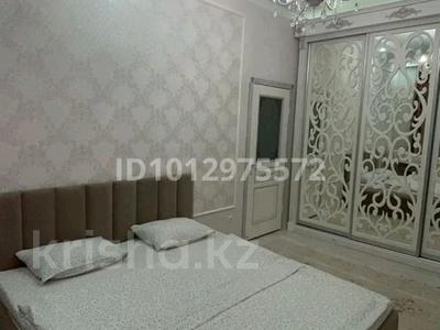 3-комнатная квартира · 110 м² · 2/14 этаж, 17-й мкр 6 — Каспи Тауэрс, Премиум Плаза за 35 000 ₸ в Актау