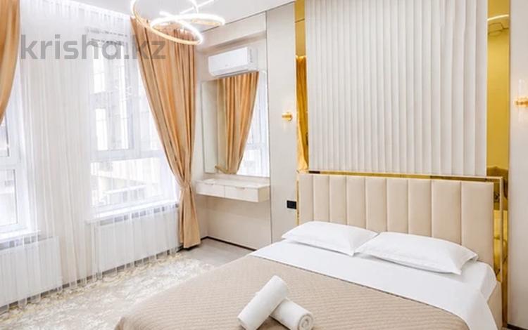 2-комнатная квартира · 65 м² · 2/13 этаж, Райымбека 348/2 за 22 000 ₸ в Алматы, Ауэзовский р-н — фото 2