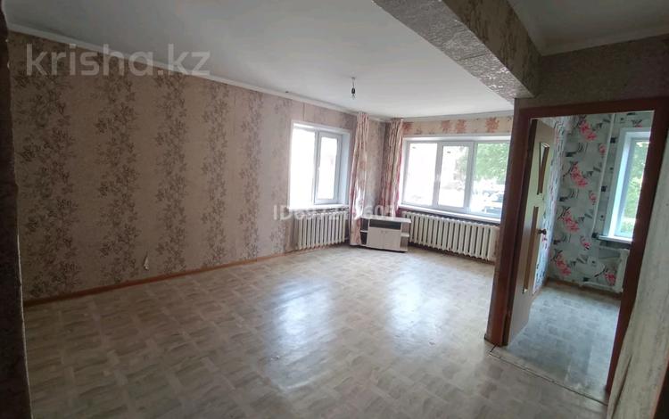 1-комнатная квартира, 35 м², 1/5 этаж помесячно, Казахстан 106