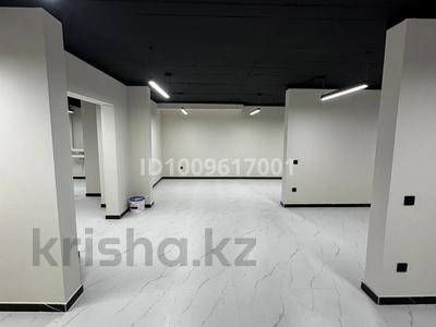 Офисы, магазины и бутики, склады, салоны красоты, фитнес и спорт, кабинеты и рабочие места · 103 м² за 450 000 ₸ в Конаеве