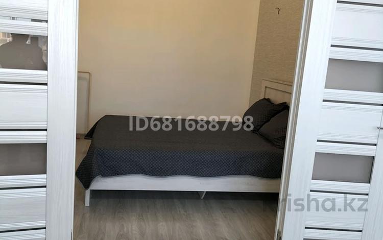 2-комнатная квартира · 53 м² · 7/9 этаж, Камзина 41/3 — Батырмолл за 18 000 ₸ в Павлодаре — фото 19