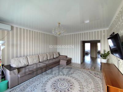 3-комнатная квартира · 95.7 м² · 10/10 этаж, мкр. Алтын орда, С.Байшева 7А за 36 млн 〒 в Актобе