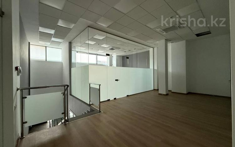 Свободное назначение, офисы, магазины и бутики, салоны красоты, фитнес и спорт · 553 м² за 4.5 млн 〒 в Астане — фото 2