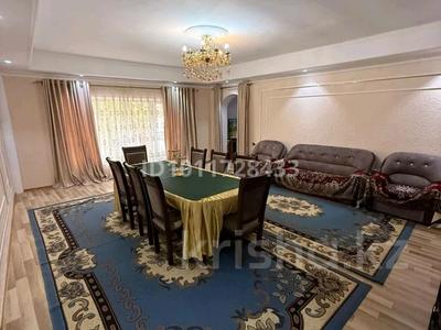 Отдельный дом · 11 комнат · 240 м² · 22 сот., Жибек Жолы 29 — Садик "Мадина" и магазин "Азамат" за 186 млн ₸ в Аксукенте