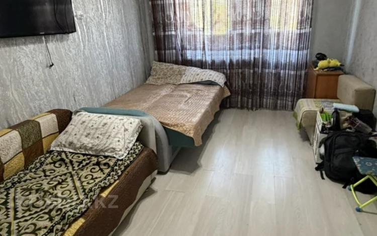 1-комнатная квартира · 34 м² · 5/9 этаж, 1 мая 288 за 15.2 млн ₸ в Павлодаре — фото 2