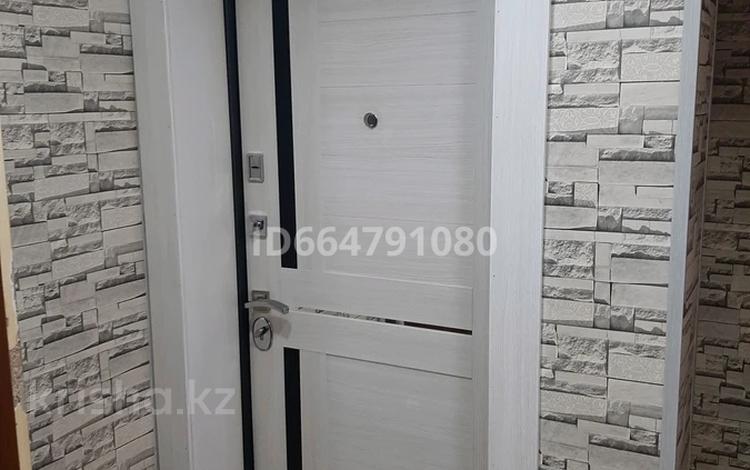 2-комнатная квартира · 45 м² · 2/5 этаж, улица Бурова 33 за 170 000 ₸ в Усть-Каменогорске — фото 2