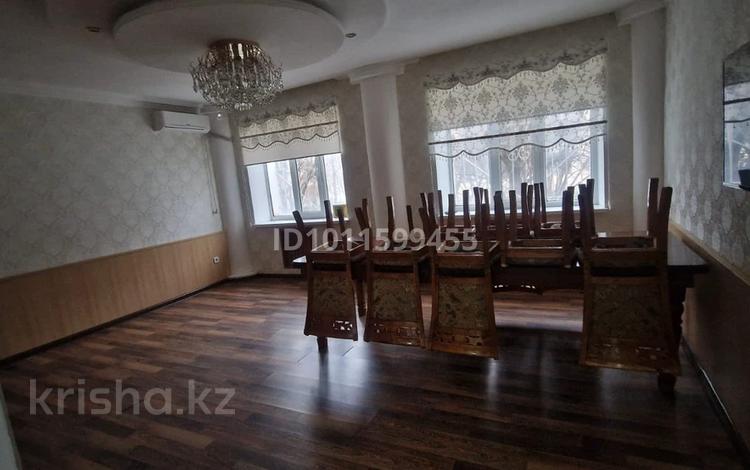 2-комнатная квартира · 80 м² · 1/5 этаж, мкр. Нурсат 89 за 35 млн ₸ в Шымкенте, Каратауский р-н — фото 2