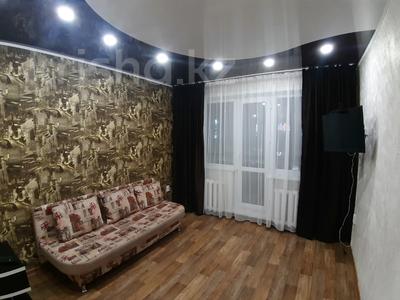 1-комнатная квартира, 35 м², 2/5 этаж посуточно, Академика Сатпаева 36 за 8 000 〒 в Павлодаре