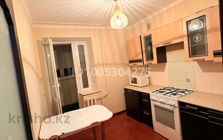 2-бөлмелі пәтер · 51.7 м² · 4/9 қабат, мкр Кунаева 2 — Народный банк, ТДЖенис, бағасы: 19.5 млн ₸ в Уральске — фото 2
