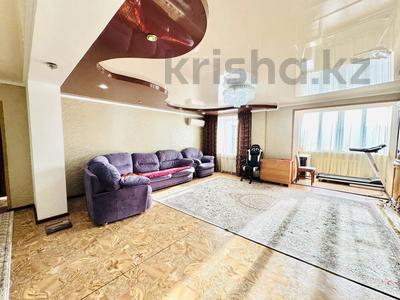 4-бөлмелі пәтер · 130 м² · 4/9 қабат, Бабатайулы — Small, бағасы: 63 млн ₸ в Семее