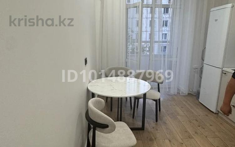 1-комнатная квартира · 40 м² · 6/10 этаж, ​Камали Дюсембекова 34/2 за 230 000 ₸ в Караганде, Казыбек би р-н — фото 2