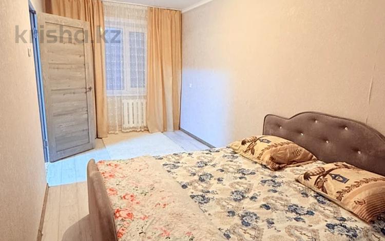 1-комнатная квартира · 46 м² · 2/5 этаж, Майкудук, Майкудук, 12й микрорайон — Супермаркет Аян 34 школа за 10 000 ₸ в Караганде, Алихана Бокейханова р-н — фото 8