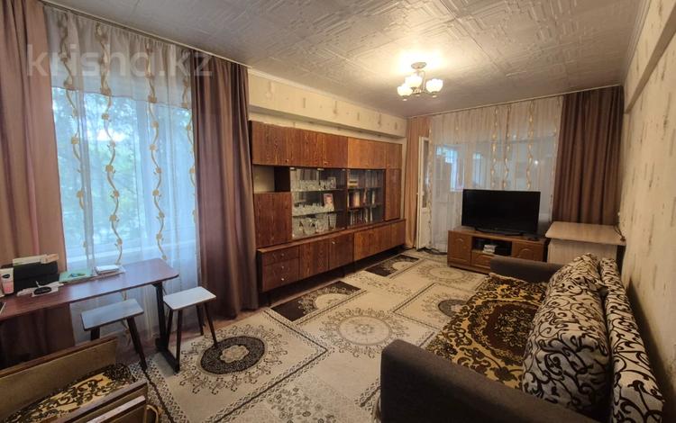 2-комнатная квартира · 49 м² · 3/5 этаж, проспект Сатпаева 12/3 за 22 млн ₸ в Усть-Каменогорске — фото 12