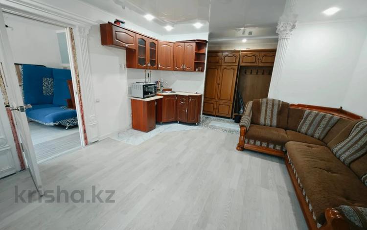 1-бөлмелі пәтер · 40.5 м² · 3/10 қабат, Кабанбай батыра 166, бағасы: 18 млн ₸ в Семее — фото 5