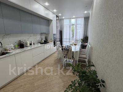 2-бөлмелі пәтер · 85 м² · 2/9 қабат, Вокзальная 4/1, бағасы: 44 млн ₸ в Уральске