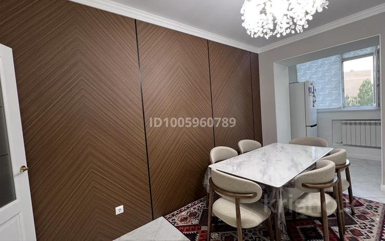 4-комнатная квартира · 124 м² · 3/5 этаж, мкр. Алтын орда 10/1 за 55 млн ₸ в Актобе — фото 19