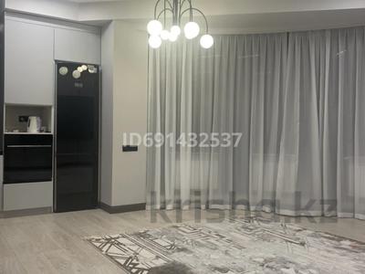 3-комнатная квартира, 100 м², 10/10 этаж, 17-й мкр 103 за 47 млн 〒 в Актау, 17-й мкр