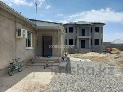 Отдельный дом · 10 комнат · 300 м² · 8 сот., мкр Асар-2, Асар-2 ш/а 113 — 5 көше 4 қиылыс за 45 млн 〒 в Шымкенте, Абайский р-н
