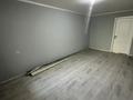 3-комнатная квартира · 62 м² · 2/5 этаж, мкр Аксай-3 9 за 39.5 млн ₸ в Алматы, Ауэзовский р-н — фото 2