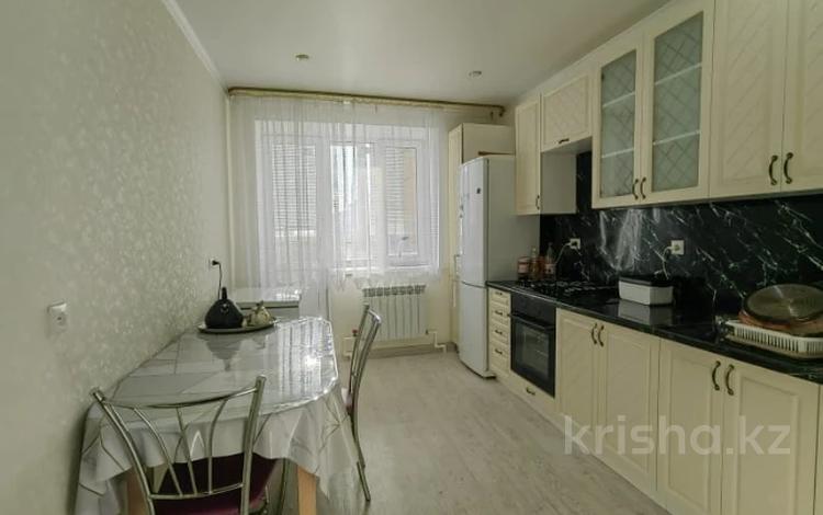2-комнатная квартира · 62 м² · 4/7 этаж, мкр. Алтын орда за 25.9 млн ₸ в Актобе — фото 2