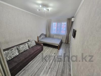 1-бөлмелі пәтер · 40 м² · 10/12 қабат, Сатпаева — ЗВОНИТЕ СЕМЁНУ, бағасы: 250 000 ₸ в Алматы, Бостандыкский р-н
