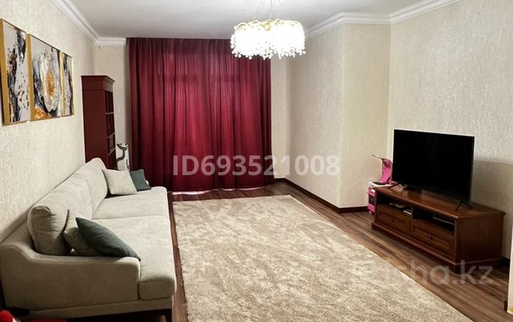 3-комнатная квартира · 120 м² · 2/12 этаж, мкр Самал-3 49 за 140 млн 〒 в Алматы, Медеуский р-н — фото 2