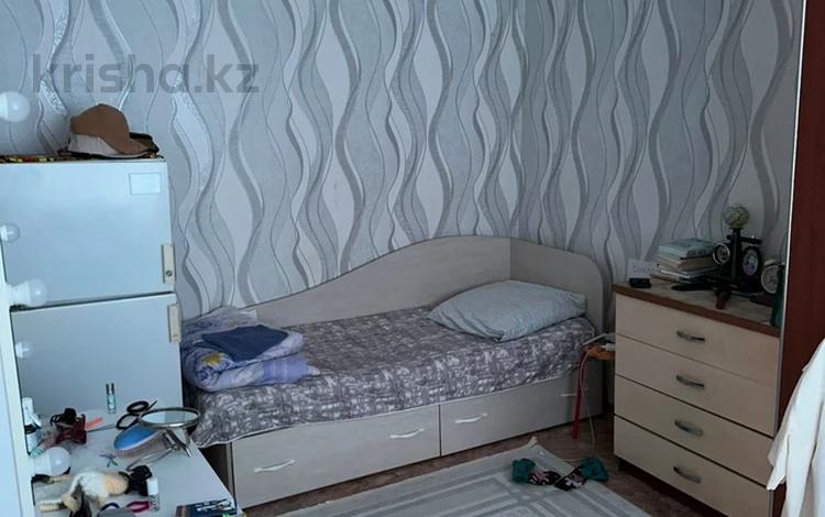 3-комнатная квартира · 54 м² · 1/5 этаж, Абая 93 за 13.3 млн ₸ в Экибастузе — фото 2