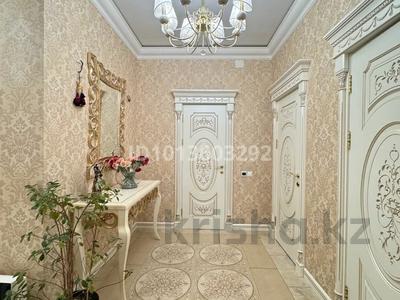 4-бөлмелі пәтер · 160 м² · 12/14 қабат, 17-ш/а., 17 мкрн 7, бағасы: 67 млн ₸ в Актау, 17-й мкр