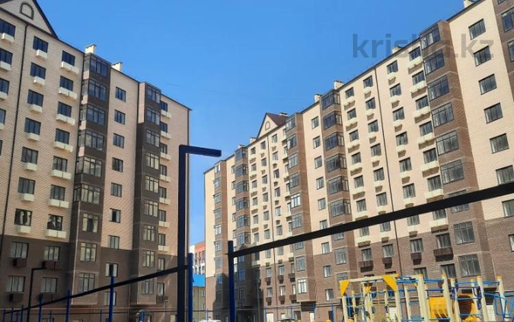 2-комнатная квартира · 71.2 м² · 2/10 этаж, мкр Нурсая, Т. Жумагалиева 10 за 32 млн ₸ в Атырау — фото 2