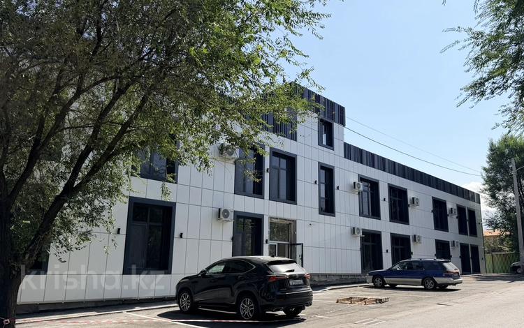 Свободное назначение, офисы, медцентры и аптеки, образование · 640 м² за 6 млн ₸ в Алматы, Бостандыкский р-н — фото 5