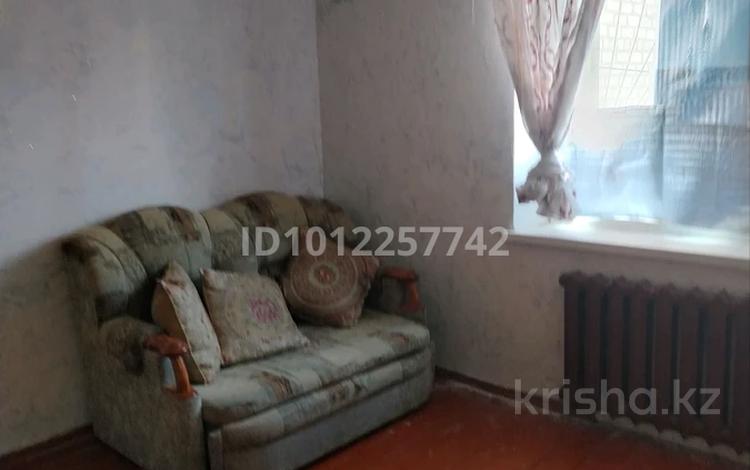 2-комнатная квартира · 62 м² · 1/5 этаж, Толе би — Яссауи мен толе би киылысы за 120 000 ₸ в  — фото 2