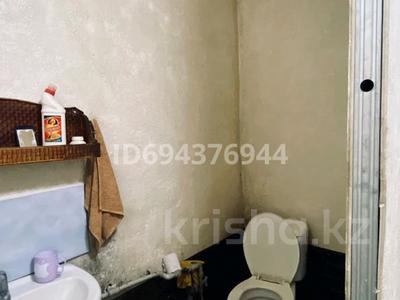 Отдельный дом • 3 комнаты • 140 м² • 10 сот., Есболатова 8 за 18 млн 〒 в Карабулаке
