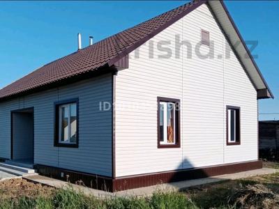 Отдельный дом · 3 комнаты · 90 м² · 10 сот., ул. Жаркын — Поселок Солнечный 2 за 20.5 млн 〒 в Петропавловске