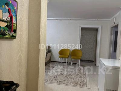 4-комнатная квартира · 90 м² · 2/10 этаж, мкр 11 110 за 25 млн 〒 в Актобе