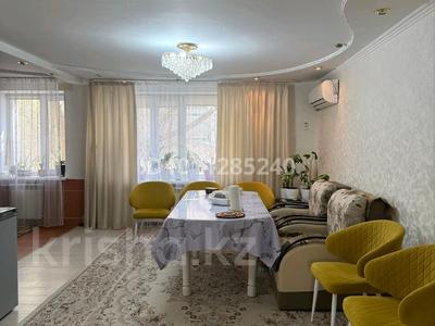 4-бөлмелі пәтер · 90 м² · 2/10 қабат, мкр 11 110, бағасы: 25 млн ₸ в Актобе
