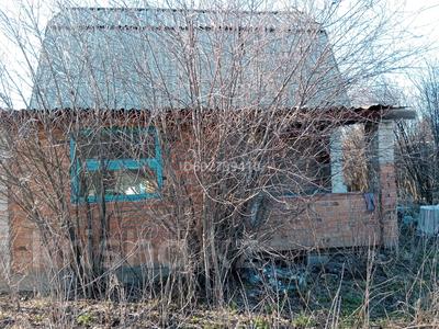 Дача · 3 комнаты · 63 м² · 6 сот., Центральная — СТ Светоч за 3.7 млн 〒 в Усть-Каменогорске, Ахмирово