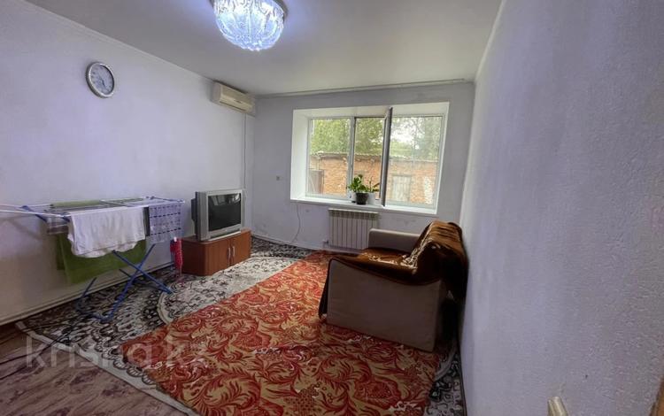 2-комнатная квартира · 45 м² · 1/2 этаж, Алтынсарина за 10 млн 〒 в Уральске — фото 2