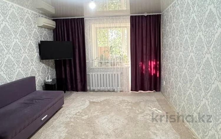 3-бөлмелі пәтер · 63 м² · 5/5 қабат, Назарбаева 244/3, бағасы: 19.5 млн ₸ в Уральске — фото 2