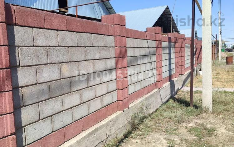 Отдельный дом · 3 комнаты · 100 м² · 8 сот., Күлтегін 93 за 17 млн ₸ в Узынагаш — фото 2