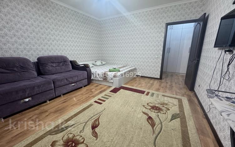 1-комнатная квартира · 43 м² · 7/17 этаж, Улы Дала 47/1 — Туркестан за 13 000 ₸ в Астане, Есильский р-н — фото 2