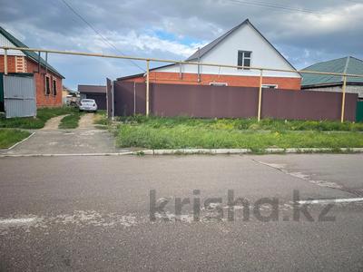 Жер үй мен саяжайлар в Костанайской обл.: Жеке үй · 4 бөлме · 106 м² · 10 сот., Квартал 13, бағасы: 50 млн 〒 Жеке үй · 4 бөлме · 106 м² · 10 сот., Квартал 13, бағасы: 50 млн 〒 в Костанае