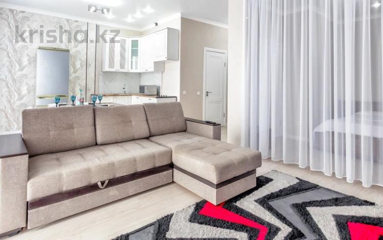 1-комнатная квартира · 43 м² · 18/19 этаж, Кабанбай батыра 29 за 2 500 ₸ в Астане, Нура р-н — фото 2