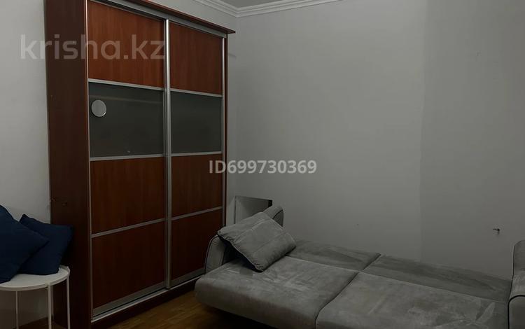 1-комнатная квартира · 50 м² · 2/2 этаж, мкр Калкаман-2 за 150 000 ₸ в Алматы, Наурызбайский р-н — фото 2