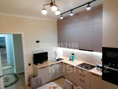 3-бөлмелі пәтер, 80 м², 2/9 қабат, мкр Комсомольский, Анет баба 12 — Сити полекленика, бағасы: 53 млн 〒 в Астане, Есильский р-н