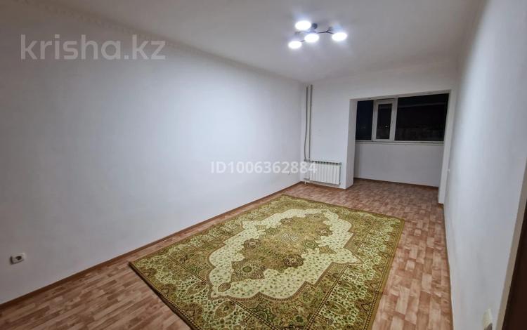 2-бөлмелі пәтер · 64 м² · 5/6 қабат, Авиатор, бағасы: 110 000 〒 в Актобе, мкр Авиагородок — фото 4